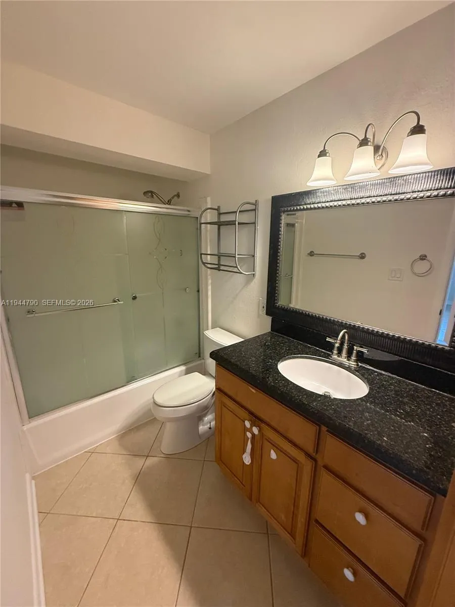 15581 Sw 104th Ter 222, Miami, Florida 33196, Miami, Florida 33196, 1 Bedroom Bedrooms, ,1 BathroomBathrooms,Residential Lease,For Rent,15581 Sw 104th Ter 222, Miami, Florida 33196,A11944790