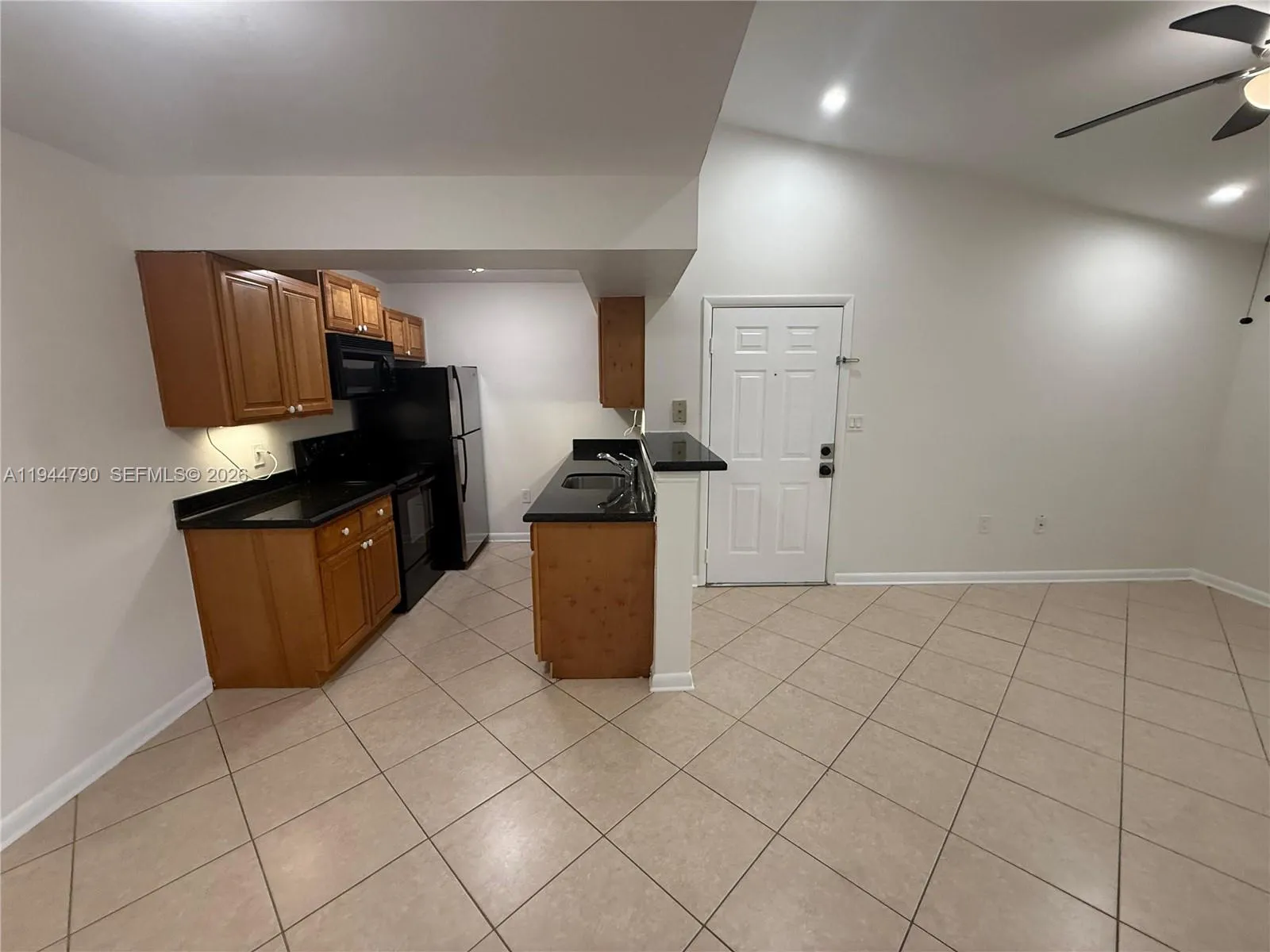 15581 Sw 104th Ter 222, Miami, Florida 33196, Miami, Florida 33196, 1 Bedroom Bedrooms, ,1 BathroomBathrooms,Residential Lease,For Rent,15581 Sw 104th Ter 222, Miami, Florida 33196,A11944790