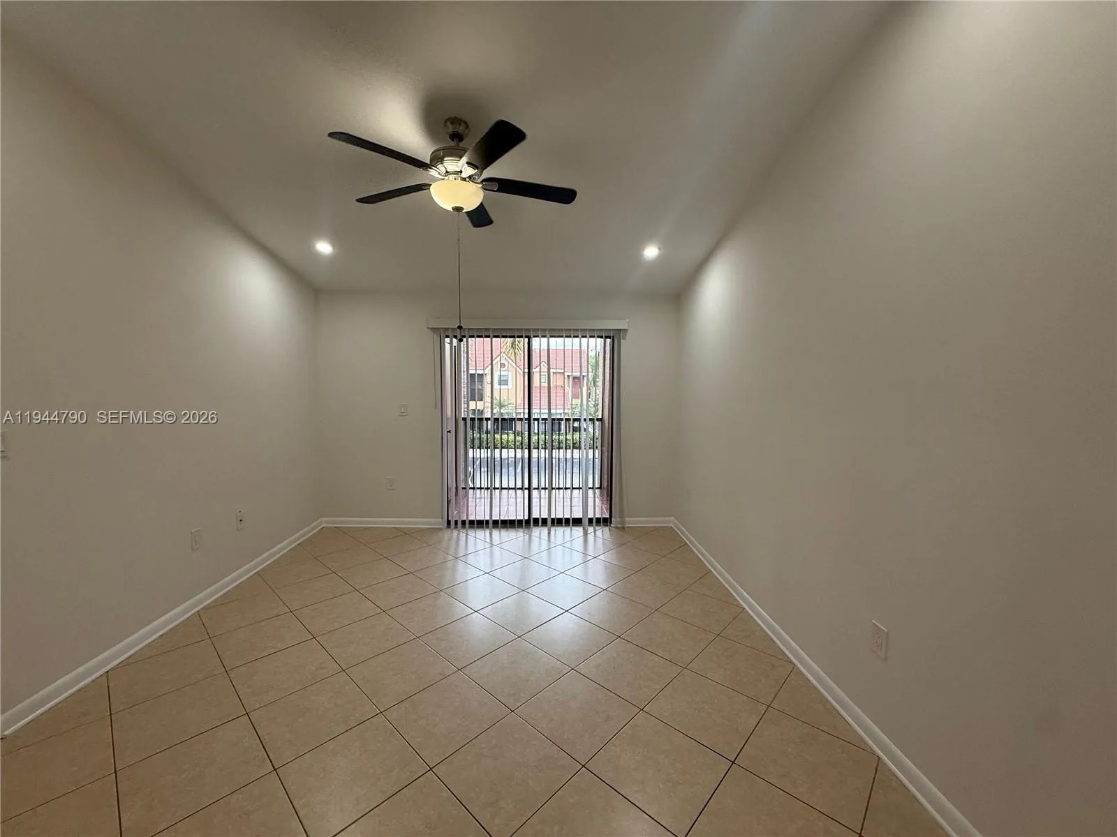 15581 Sw 104th Ter 222, Miami, Florida 33196, Miami, Florida 33196, 1 Bedroom Bedrooms, ,1 BathroomBathrooms,Residential Lease,For Rent,15581 Sw 104th Ter 222, Miami, Florida 33196,A11944790