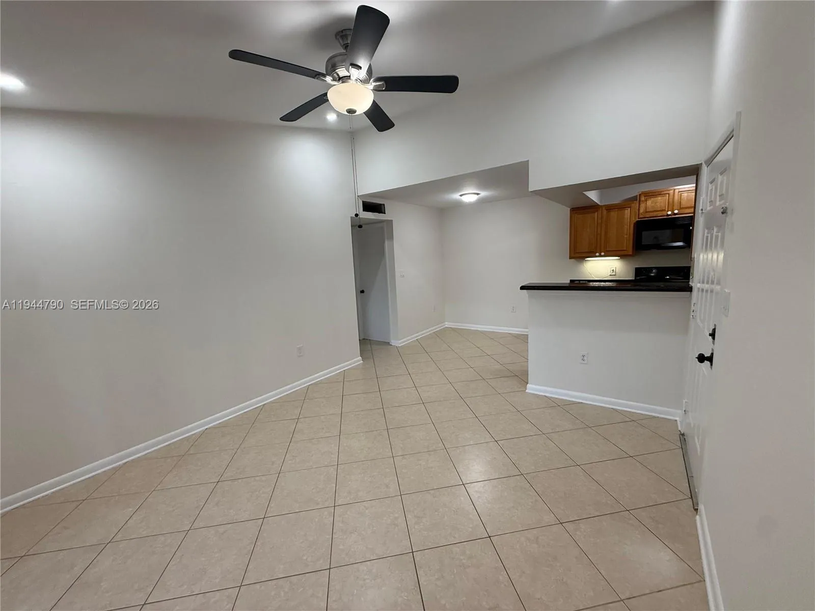 15581 Sw 104th Ter 222, Miami, Florida 33196, Miami, Florida 33196, 1 Bedroom Bedrooms, ,1 BathroomBathrooms,Residential Lease,For Rent,15581 Sw 104th Ter 222, Miami, Florida 33196,A11944790