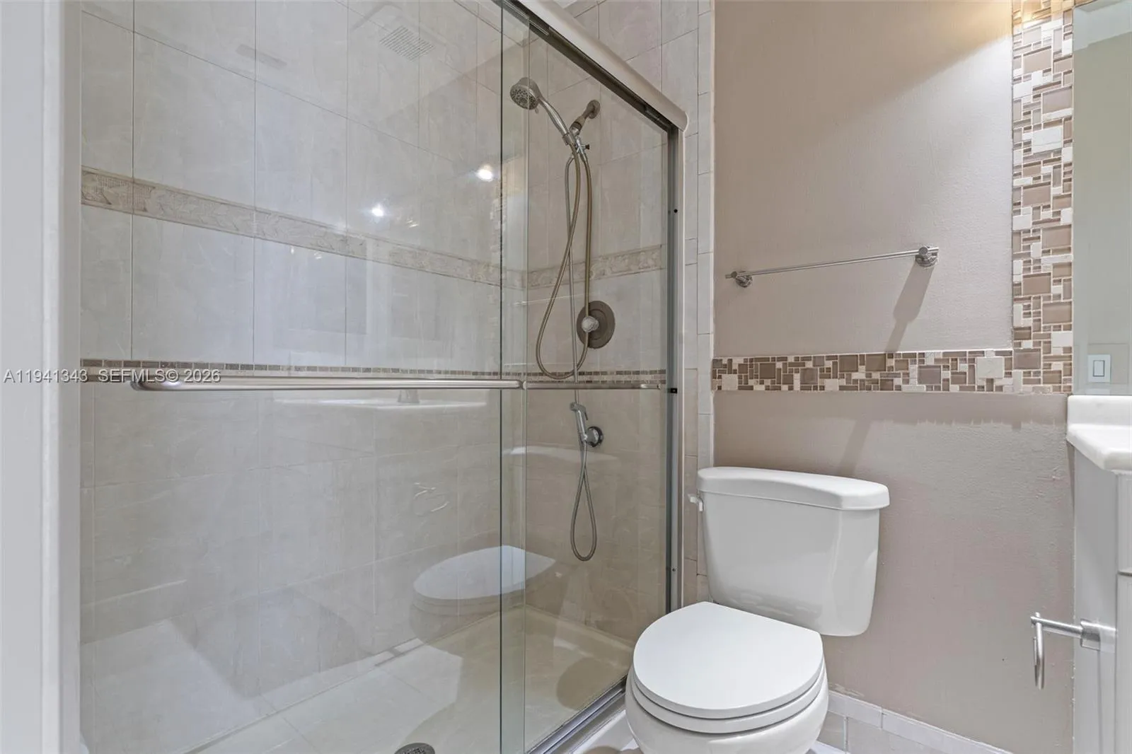 6476 Sw 152nd Cir Pl 14-76, Miami, Florida 33193, Miami, Florida 33193, 2 Bedrooms Bedrooms, ,2 BathroomsBathrooms,Residential,For Sale,6476 Sw 152nd Cir Pl 14-76, Miami, Florida 33193,A11941343