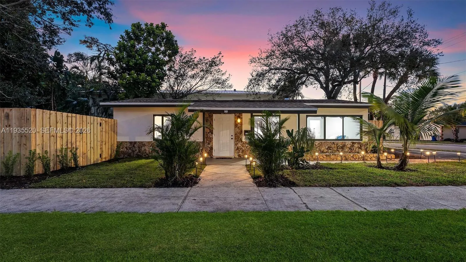 1101 Sw 19th Ave, Fort Lauderdale, Florida 33312, Fort Lauderdale, Florida 33312, 3 Bedrooms Bedrooms, ,2 BathroomsBathrooms,Residential,For Sale,1101 Sw 19th Ave, Fort Lauderdale, Florida 33312,A11935520
