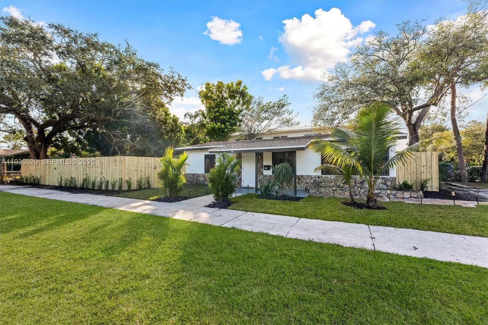 1101 Sw 19th Ave, Fort Lauderdale, Florida 33312, Fort Lauderdale, Florida 33312, 3 Bedrooms Bedrooms, ,2 BathroomsBathrooms,Residential,For Sale,1101 Sw 19th Ave, Fort Lauderdale, Florida 33312,A11935520