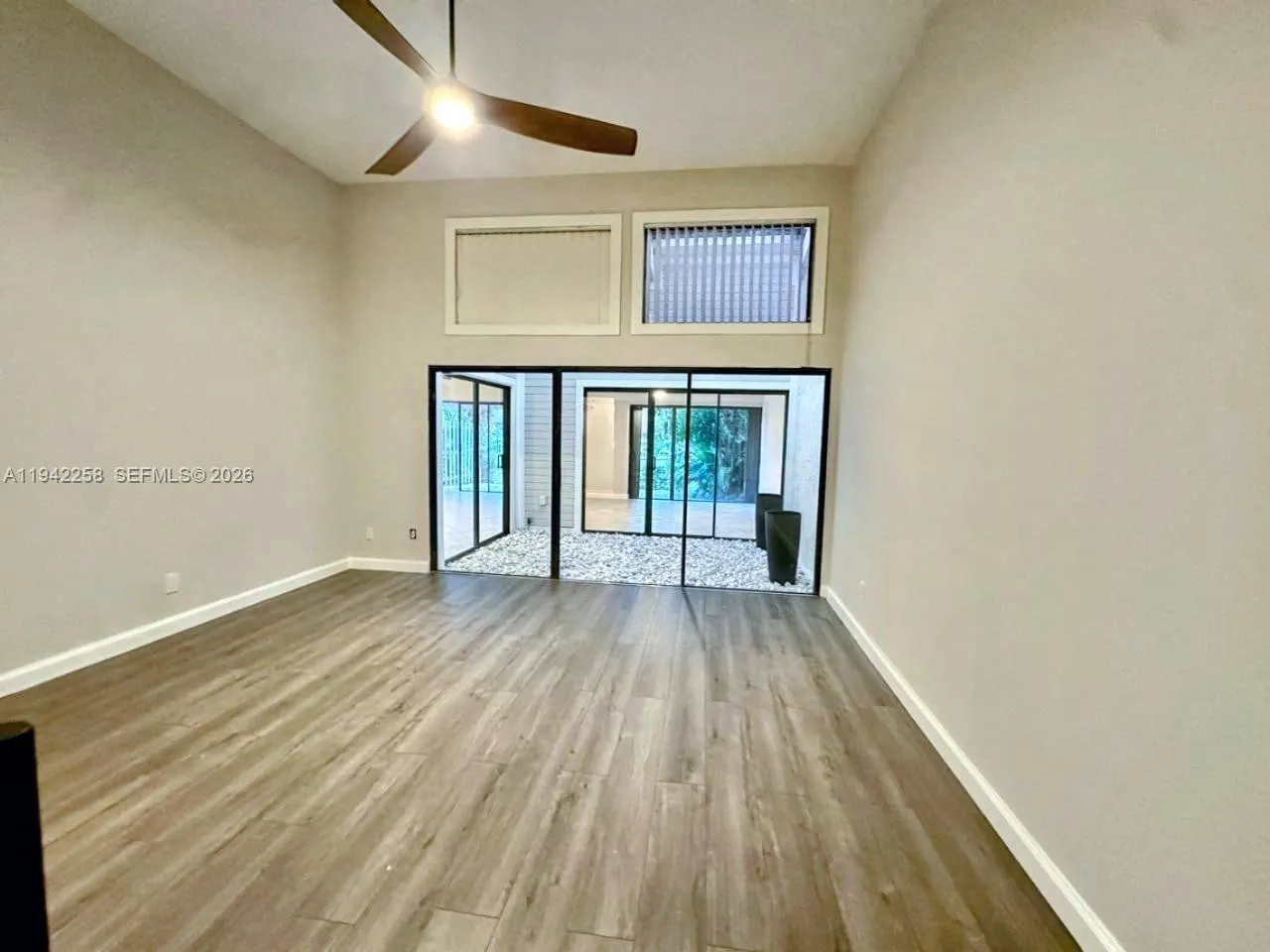 2753 S Parkview Dr, Hallandale Beach, Florida 3300, Hallandale Beach, Florida 33009, 2 Bedrooms Bedrooms, ,2 BathroomsBathrooms,Residential Lease,For Rent,2753 S Parkview Dr, Hallandale Beach, Florida 3300,A11942258