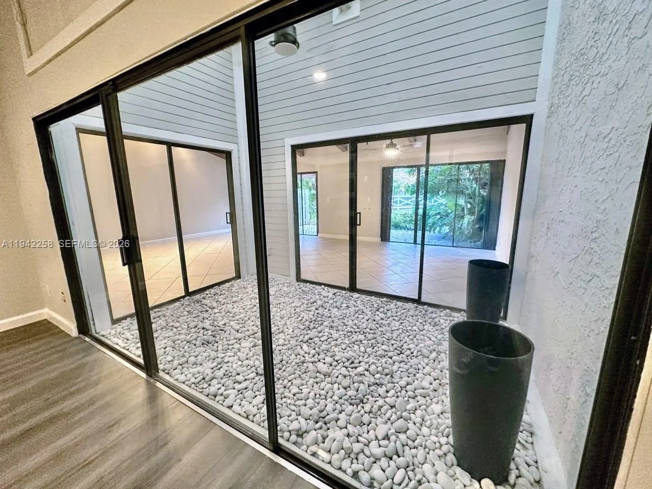 2753 S Parkview Dr, Hallandale Beach, Florida 3300, Hallandale Beach, Florida 33009, 2 Bedrooms Bedrooms, ,2 BathroomsBathrooms,Residential Lease,For Rent,2753 S Parkview Dr, Hallandale Beach, Florida 3300,A11942258