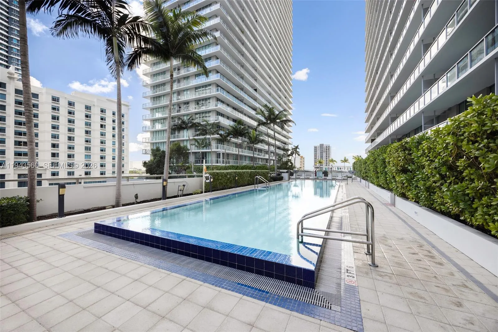 79 Sw 12th St Ph3904-s, Miami, Florida 33130, Miami, Florida 33130, 2 Bedrooms Bedrooms, ,2 BathroomsBathrooms,Residential,For Sale,79 Sw 12th St Ph3904-s, Miami, Florida 33130,A11943560