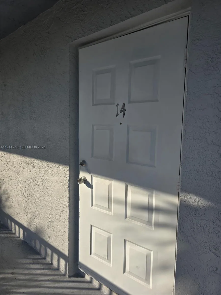 2401 Van Buren St Unit 14, Hollywood, Florida 3302, Hollywood, Florida 33020, 1 Bedroom Bedrooms, ,1 BathroomBathrooms,Residential Lease,For Rent,2401 Van Buren St Unit 14, Hollywood, Florida 3302,A11944950