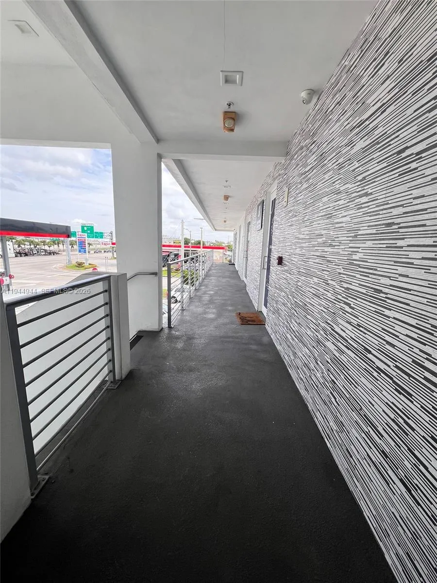 2721 Nw 42nd Ave 203, Miami, Florida 33142, Miami, Florida 33142, ,Commercial Lease,For Rent,2721 Nw 42nd Ave 203, Miami, Florida 33142,A11944944