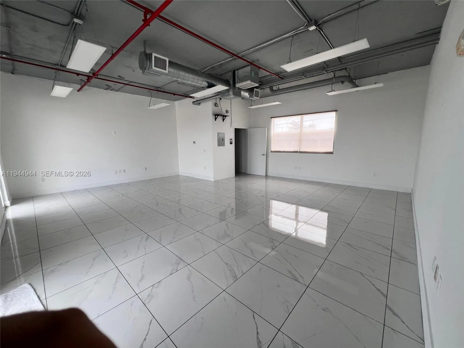 2721 Nw 42nd Ave 203, Miami, Florida 33142, Miami, Florida 33142, ,Commercial Lease,For Rent,2721 Nw 42nd Ave 203, Miami, Florida 33142,A11944944