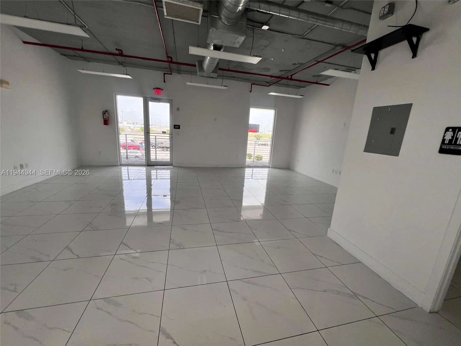 2721 Nw 42nd Ave 203, Miami, Florida 33142, Miami, Florida 33142, ,Commercial Lease,For Rent,2721 Nw 42nd Ave 203, Miami, Florida 33142,A11944944