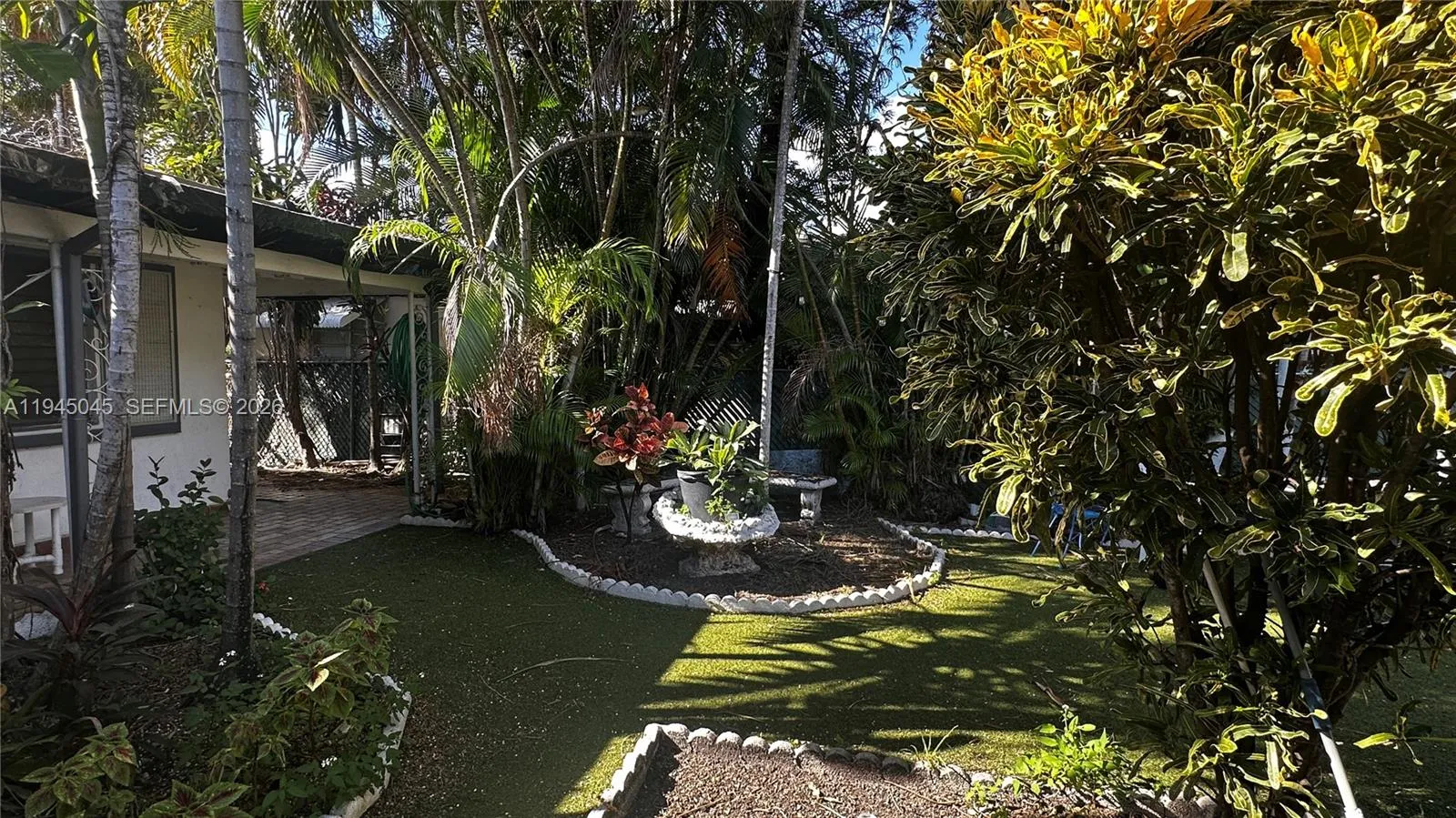 732 Moffett St 3, Hallandale Beach, Florida 33009, Hallandale Beach, Florida 33009, 1 Bedroom Bedrooms, ,1 BathroomBathrooms,Residential Lease,For Rent,732 Moffett St 3, Hallandale Beach, Florida 33009,A11945045