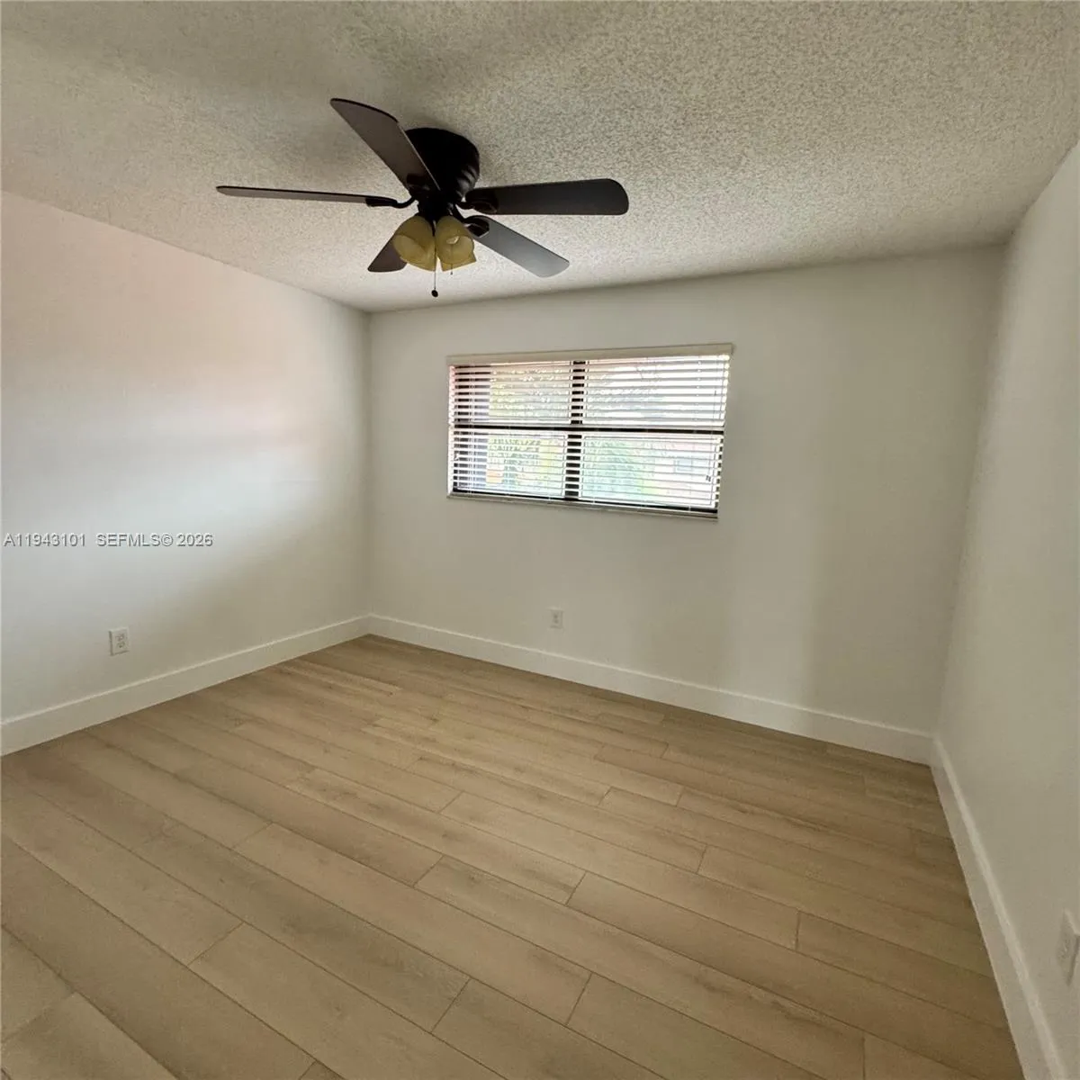 9023 Sw 113th Place Cir W, Miami, Florida 33176, Miami, Florida 33176, 3 Bedrooms Bedrooms, ,2 BathroomsBathrooms,Residential Lease,For Rent,9023 Sw 113th Place Cir W, Miami, Florida 33176,A11943101