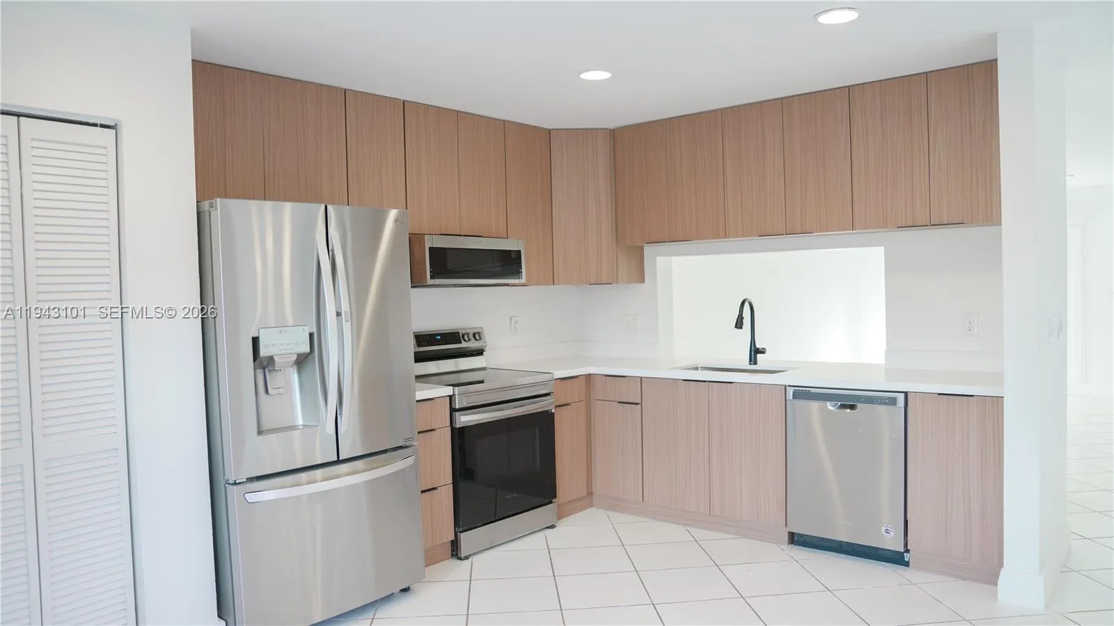 9023 Sw 113th Place Cir W, Miami, Florida 33176, Miami, Florida 33176, 3 Bedrooms Bedrooms, ,2 BathroomsBathrooms,Residential Lease,For Rent,9023 Sw 113th Place Cir W, Miami, Florida 33176,A11943101