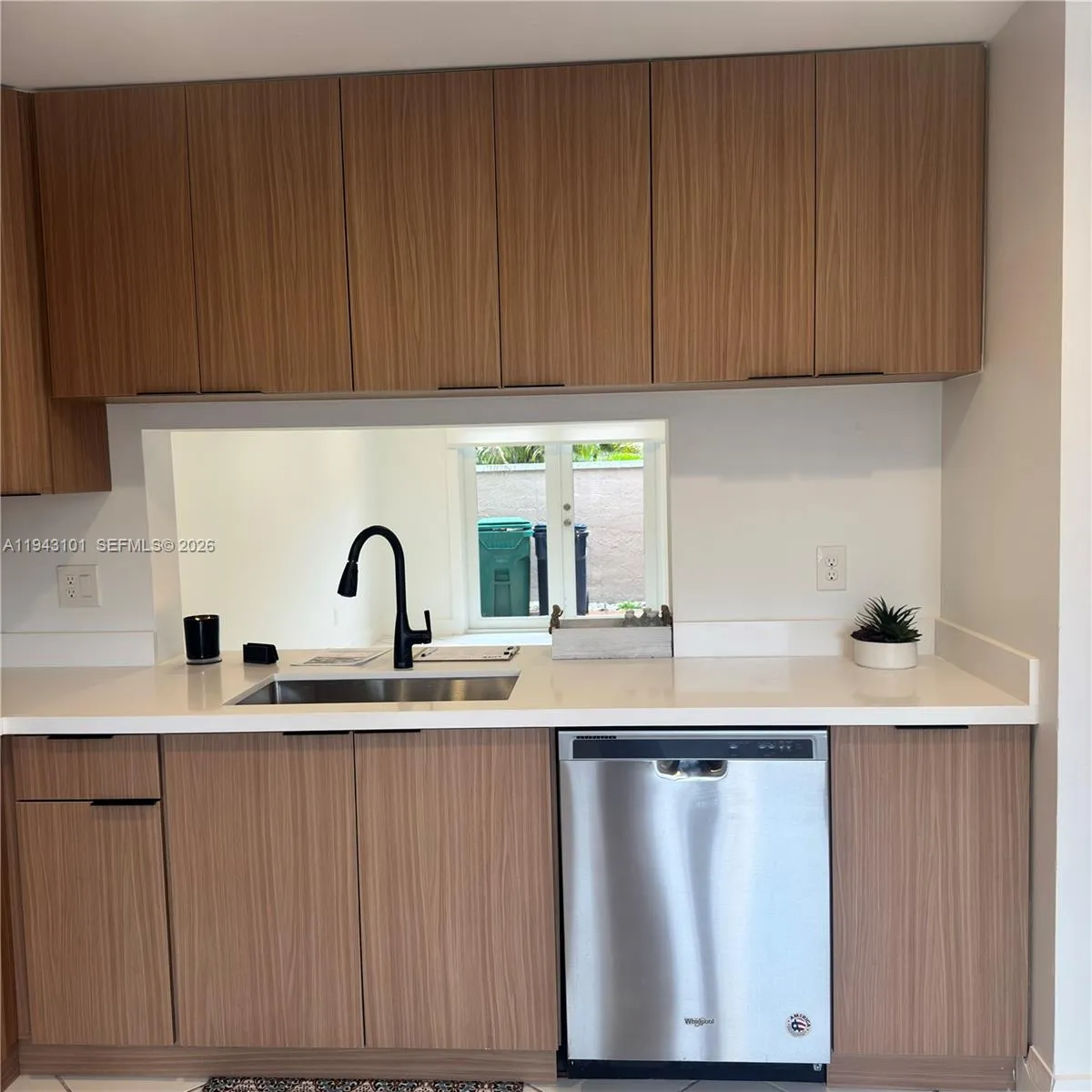 9023 Sw 113th Place Cir W, Miami, Florida 33176, Miami, Florida 33176, 3 Bedrooms Bedrooms, ,2 BathroomsBathrooms,Residential Lease,For Rent,9023 Sw 113th Place Cir W, Miami, Florida 33176,A11943101