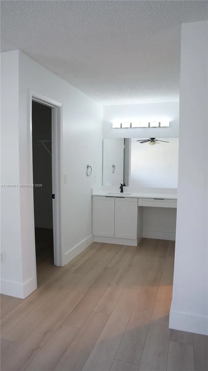 9023 Sw 113th Place Cir W, Miami, Florida 33176, Miami, Florida 33176, 3 Bedrooms Bedrooms, ,2 BathroomsBathrooms,Residential Lease,For Rent,9023 Sw 113th Place Cir W, Miami, Florida 33176,A11943101