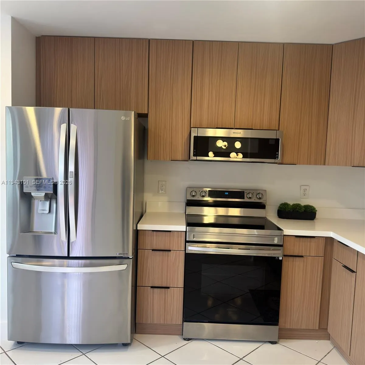 9023 Sw 113th Place Cir W, Miami, Florida 33176, Miami, Florida 33176, 3 Bedrooms Bedrooms, ,2 BathroomsBathrooms,Residential Lease,For Rent,9023 Sw 113th Place Cir W, Miami, Florida 33176,A11943101