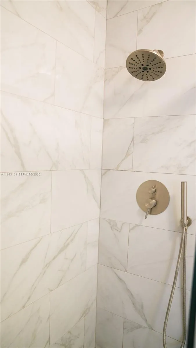 9023 Sw 113th Place Cir W, Miami, Florida 33176, Miami, Florida 33176, 3 Bedrooms Bedrooms, ,2 BathroomsBathrooms,Residential Lease,For Rent,9023 Sw 113th Place Cir W, Miami, Florida 33176,A11943101