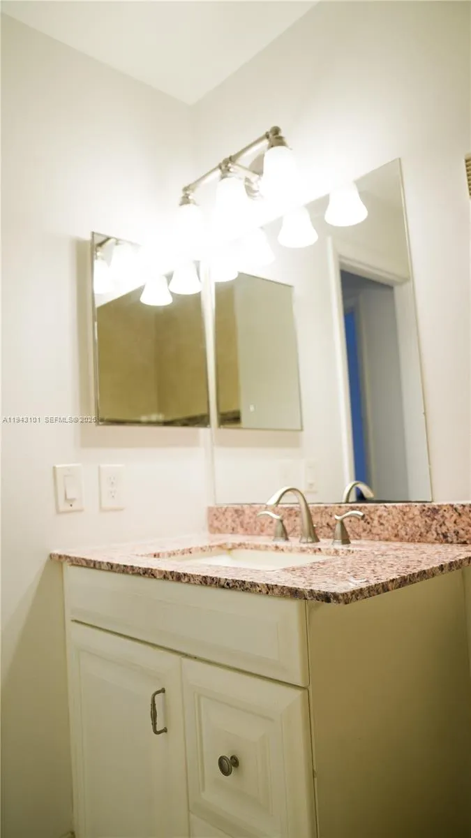 9023 Sw 113th Place Cir W, Miami, Florida 33176, Miami, Florida 33176, 3 Bedrooms Bedrooms, ,2 BathroomsBathrooms,Residential Lease,For Rent,9023 Sw 113th Place Cir W, Miami, Florida 33176,A11943101