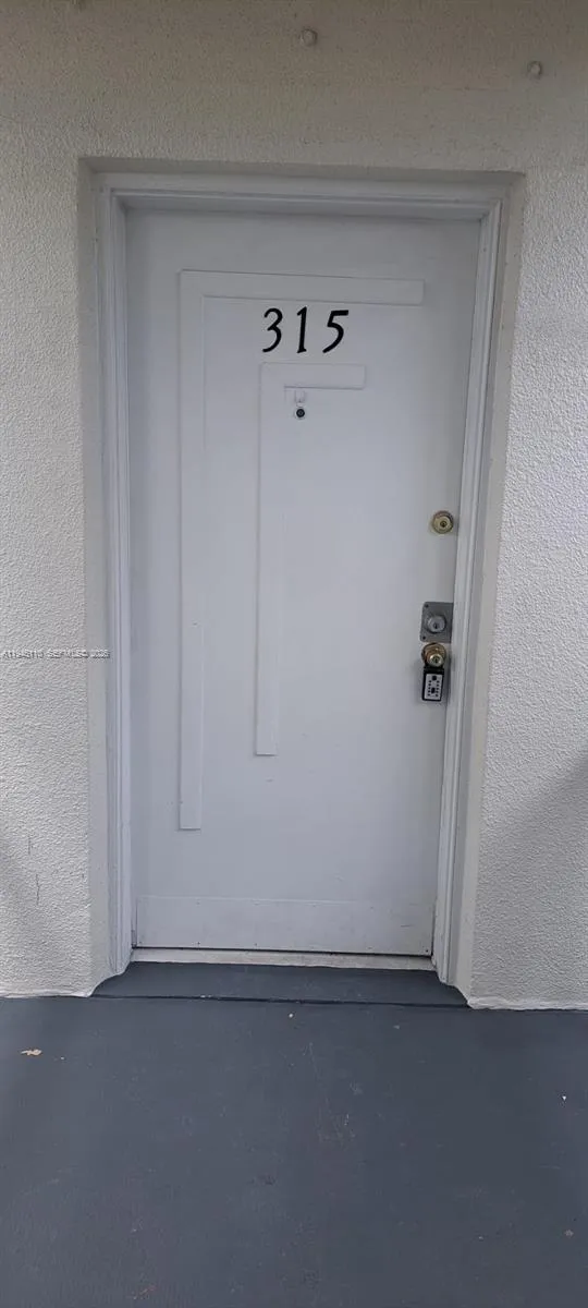 4255 N University Dr 315, Sunrise, Florida 33351, Sunrise, Florida 33351, 2 Bedrooms Bedrooms, ,2 BathroomsBathrooms,Residential,For Sale,4255 N University Dr 315, Sunrise, Florida 33351,A11945110