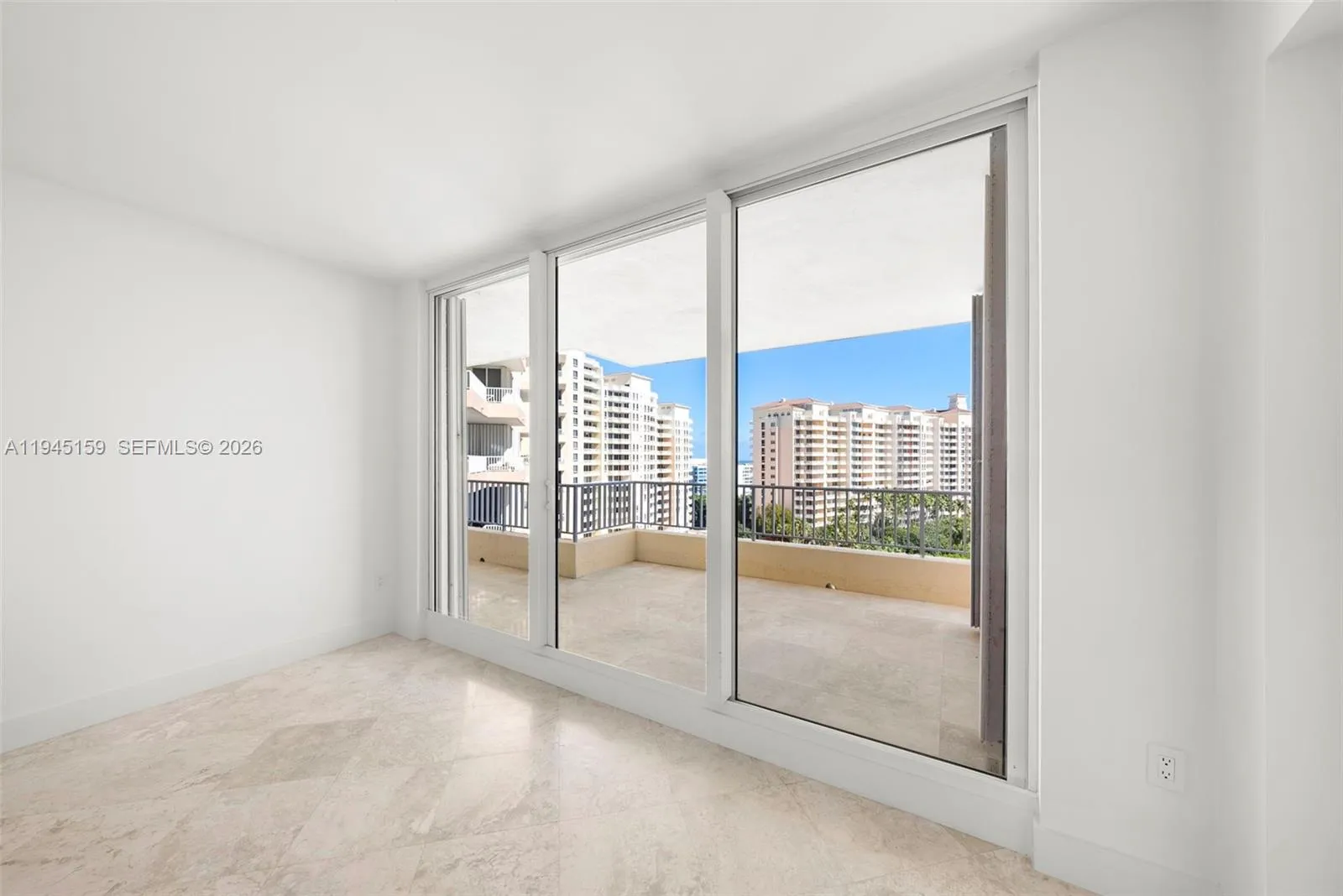 789 Crandon Blvd 1106, Key Biscayne, Florida 33149, Key Biscayne, Florida 33149, 3 Bedrooms Bedrooms, ,5 BathroomsBathrooms,Residential Lease,For Rent,789 Crandon Blvd 1106, Key Biscayne, Florida 33149,A11945159