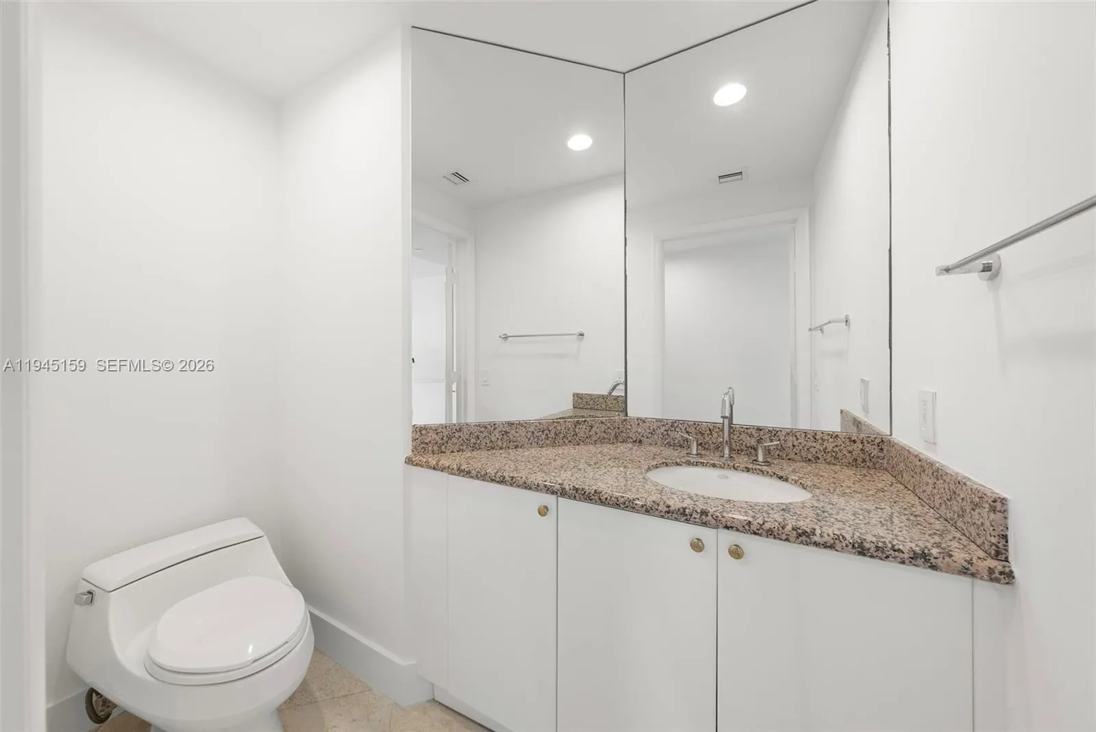 789 Crandon Blvd 1106, Key Biscayne, Florida 33149, Key Biscayne, Florida 33149, 3 Bedrooms Bedrooms, ,5 BathroomsBathrooms,Residential Lease,For Rent,789 Crandon Blvd 1106, Key Biscayne, Florida 33149,A11945159