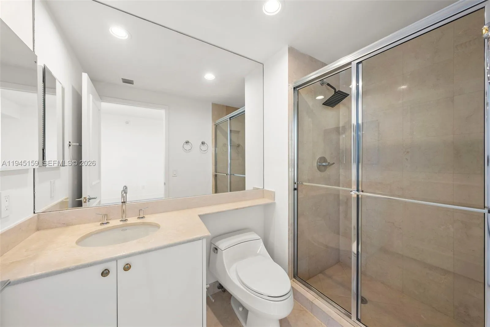789 Crandon Blvd 1106, Key Biscayne, Florida 33149, Key Biscayne, Florida 33149, 3 Bedrooms Bedrooms, ,5 BathroomsBathrooms,Residential Lease,For Rent,789 Crandon Blvd 1106, Key Biscayne, Florida 33149,A11945159