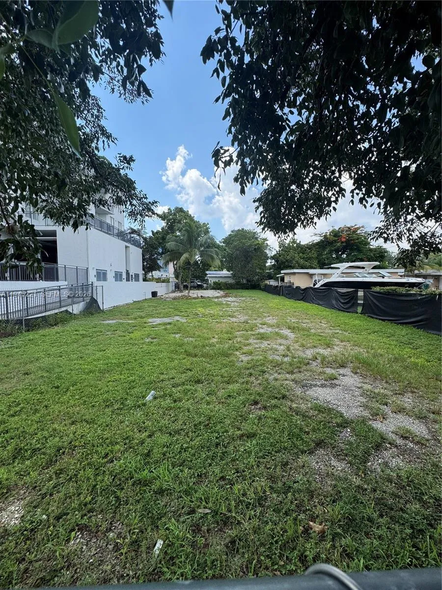 2720 Sw 17th St, Miami, Florida 33145, Miami, Florida 33145, ,Land,For Sale,2720 Sw 17th St, Miami, Florida 33145,A11945221