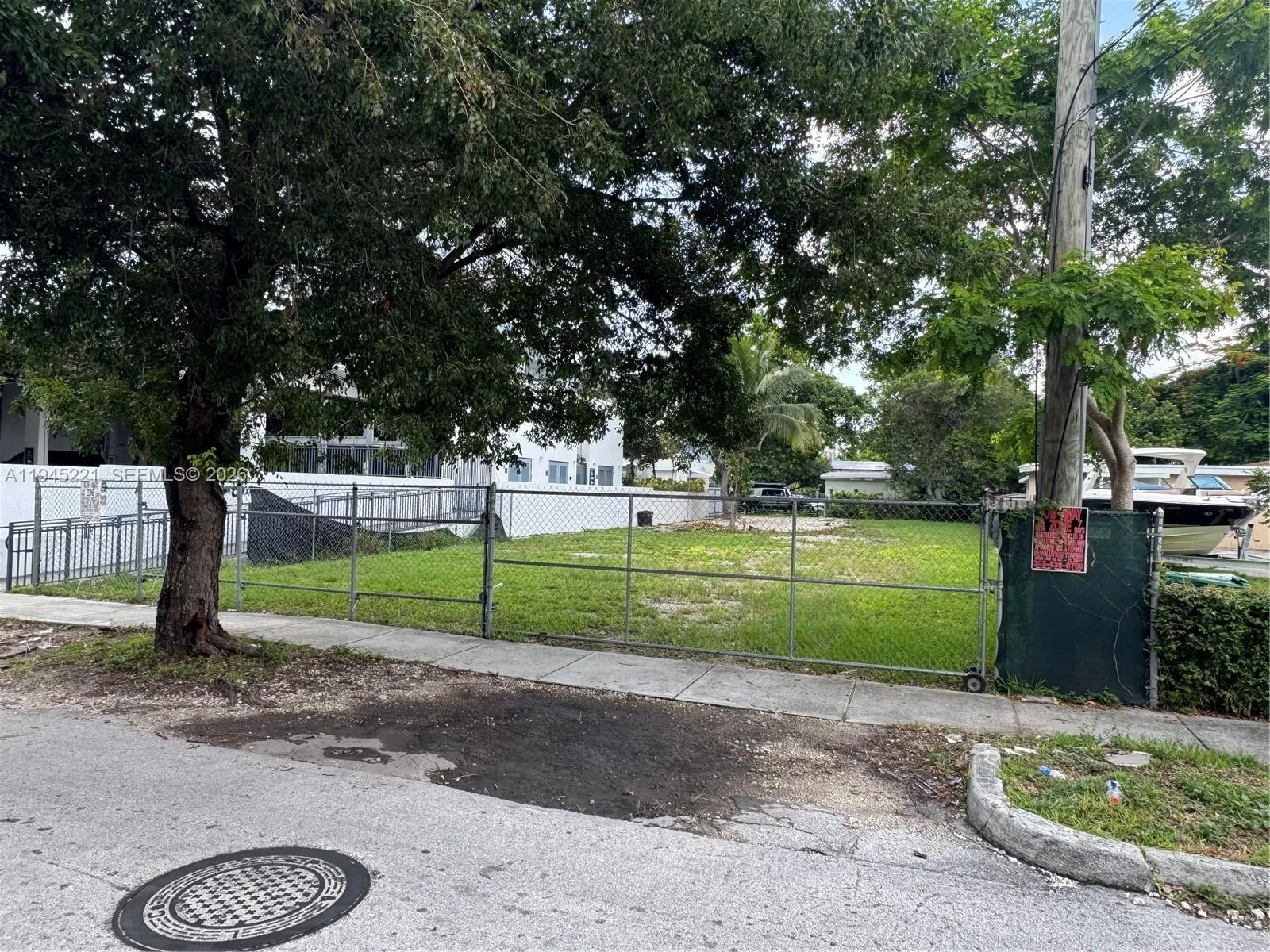 2720 Sw 17th St, Miami, Florida 33145, Miami, Florida 33145, ,Land,For Sale,2720 Sw 17th St, Miami, Florida 33145,A11945221