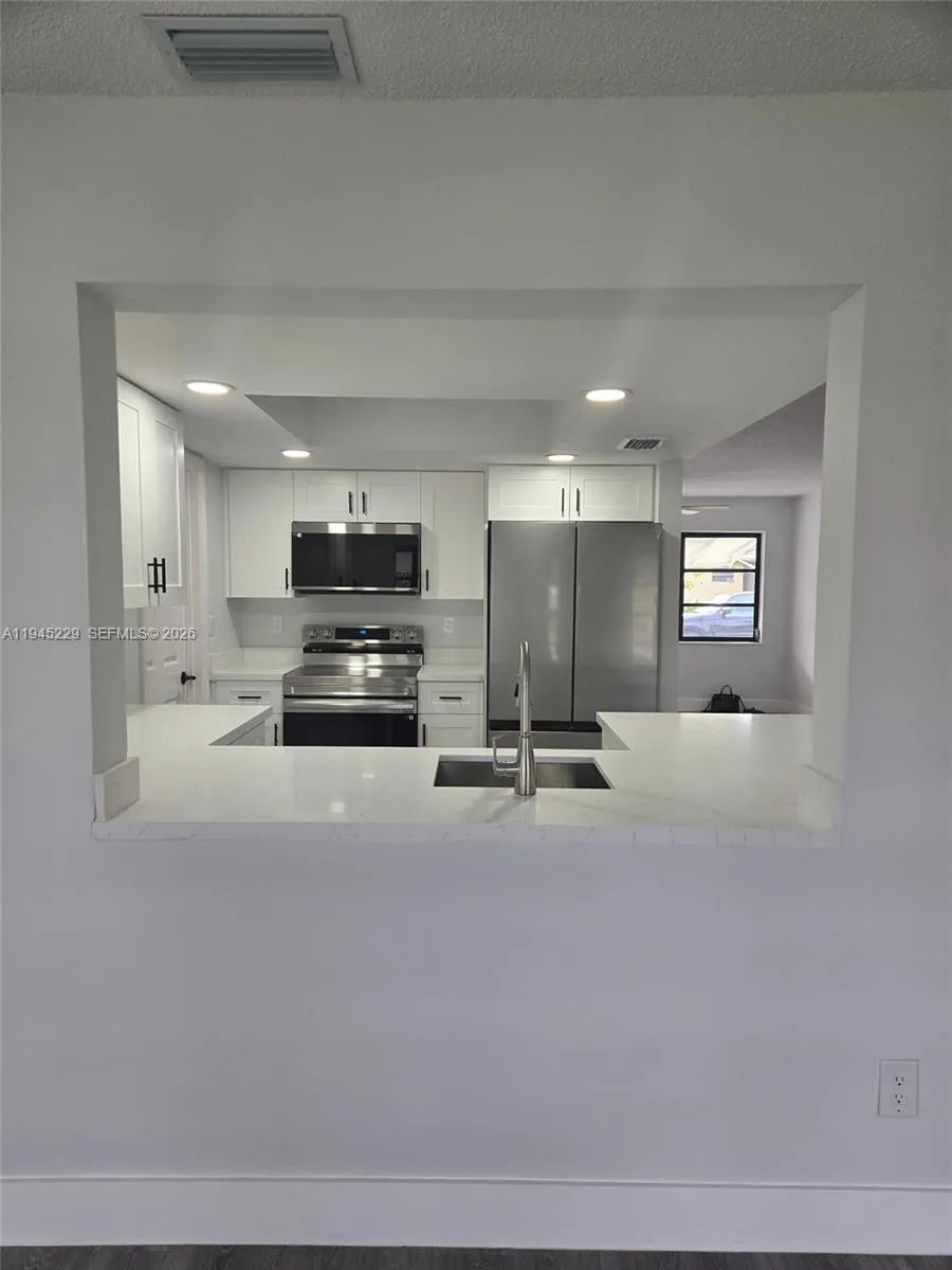 6855 Nw 9th St, Margate, Florida 33063, Margate, Florida 33063, 2 Bedrooms Bedrooms, ,1 BathroomBathrooms,Residential,For Sale,6855 Nw 9th St, Margate, Florida 33063,A11945229