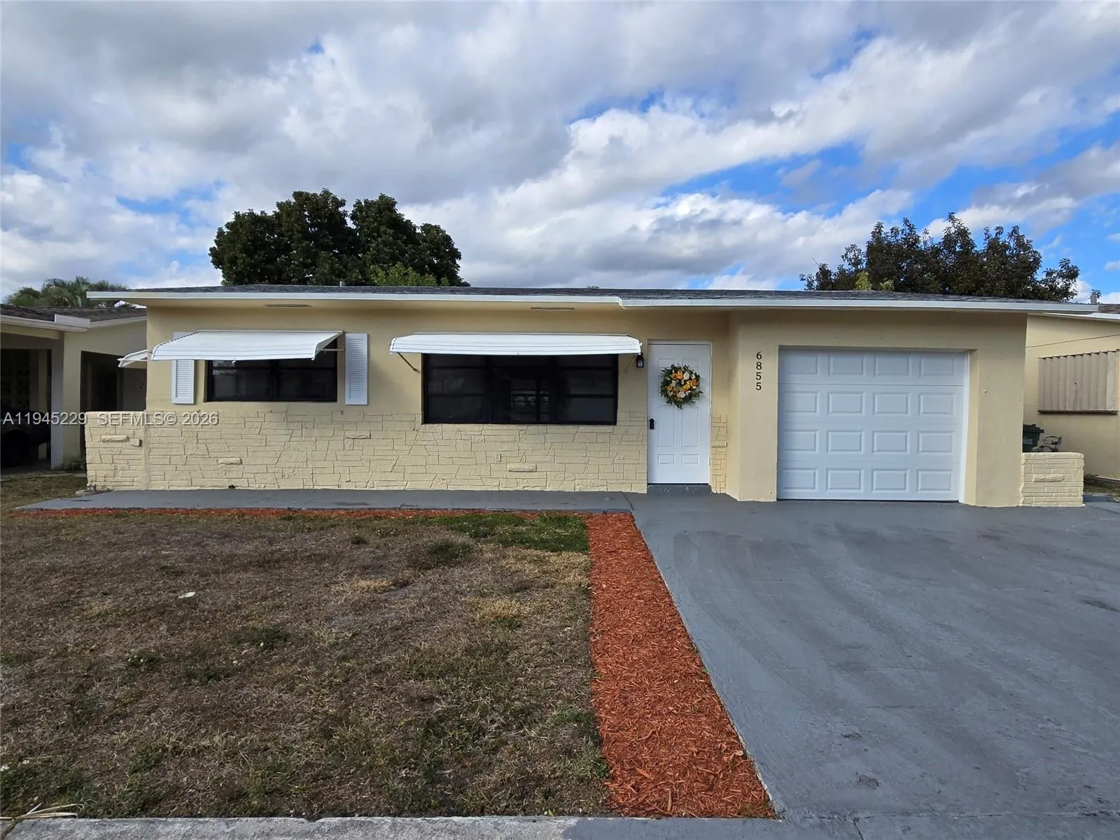 6855 Nw 9th St, Margate, Florida 33063, Margate, Florida 33063, 2 Bedrooms Bedrooms, ,1 BathroomBathrooms,Residential,For Sale,6855 Nw 9th St, Margate, Florida 33063,A11945229