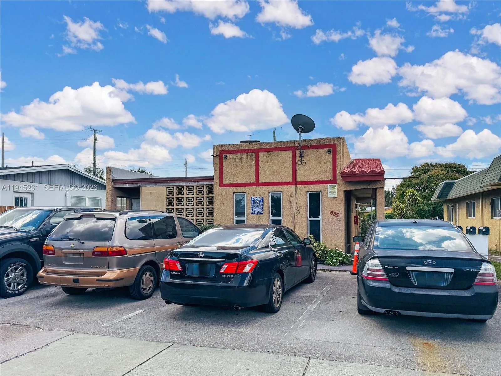 635 Nw 22nd Rd, Fort Lauderdale, Florida 33311, Fort Lauderdale, Florida 33311, ,Residential Income,For Sale,635 Nw 22nd Rd, Fort Lauderdale, Florida 33311,A11945231