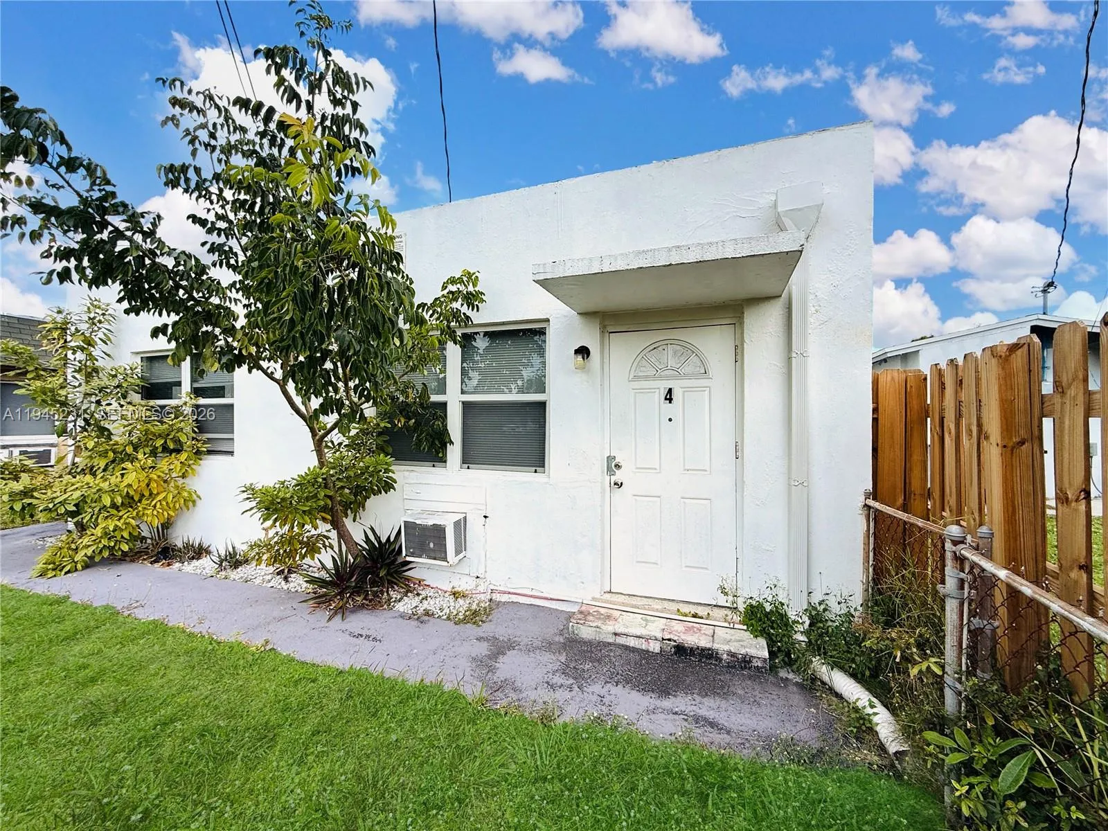 635 Nw 22nd Rd, Fort Lauderdale, Florida 33311, Fort Lauderdale, Florida 33311, ,Residential Income,For Sale,635 Nw 22nd Rd, Fort Lauderdale, Florida 33311,A11945231