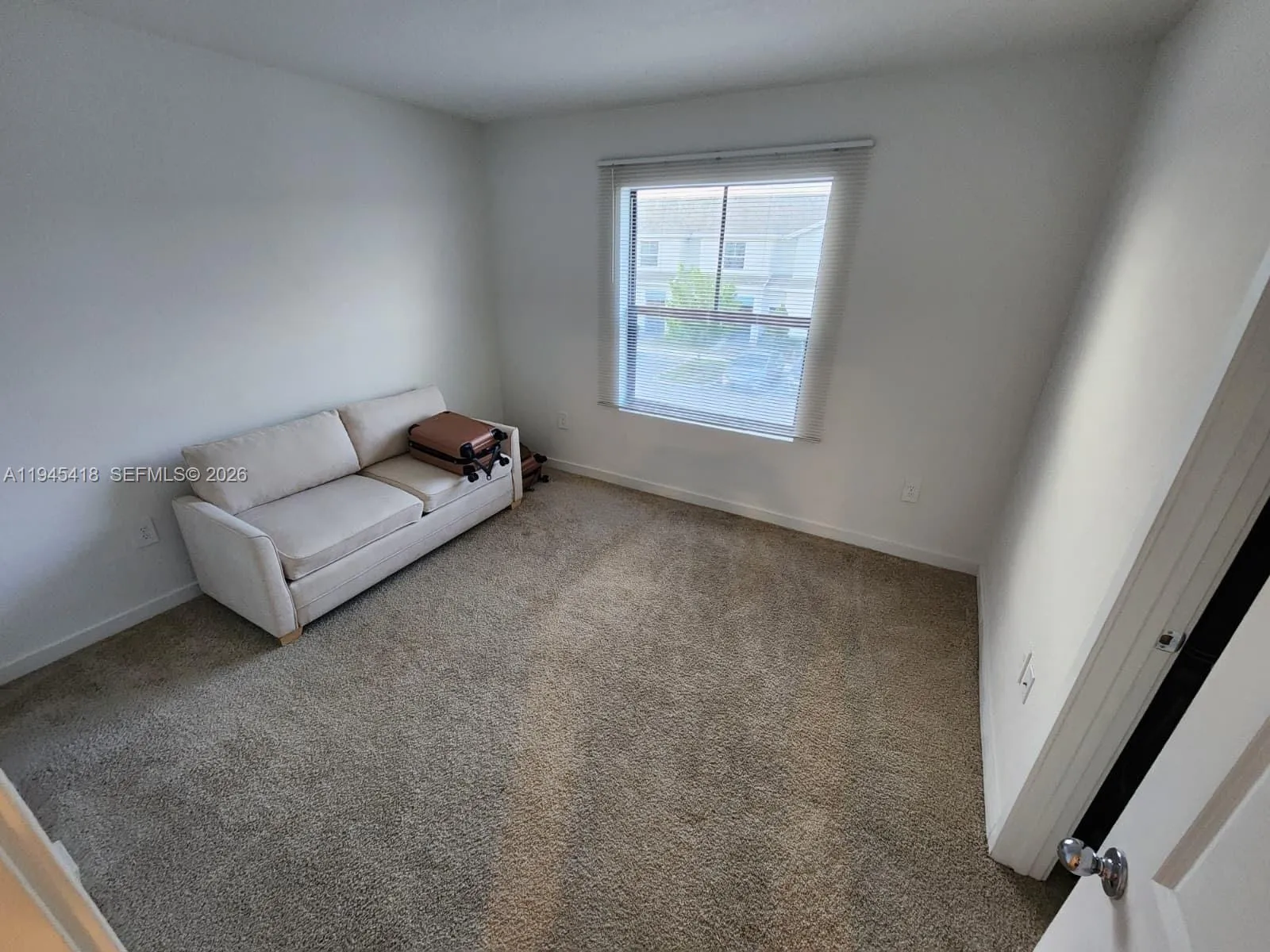 326 Ne 1st Dr, Florida City, Florida 33034, Florida City, Florida 33034, 3 Bedrooms Bedrooms, ,3 BathroomsBathrooms,Residential,For Sale,326 Ne 1st Dr, Florida City, Florida 33034,A11945418