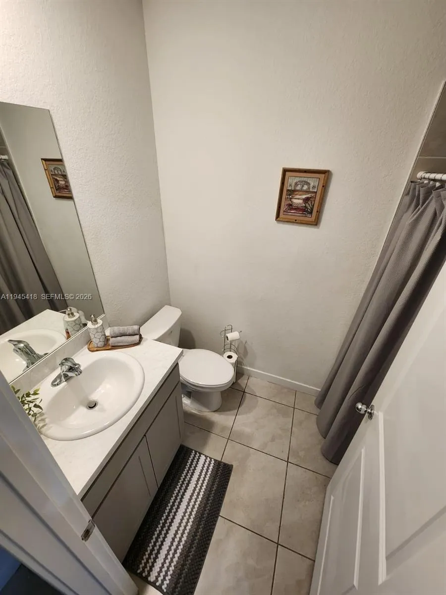 326 Ne 1st Dr, Florida City, Florida 33034, Florida City, Florida 33034, 3 Bedrooms Bedrooms, ,3 BathroomsBathrooms,Residential,For Sale,326 Ne 1st Dr, Florida City, Florida 33034,A11945418