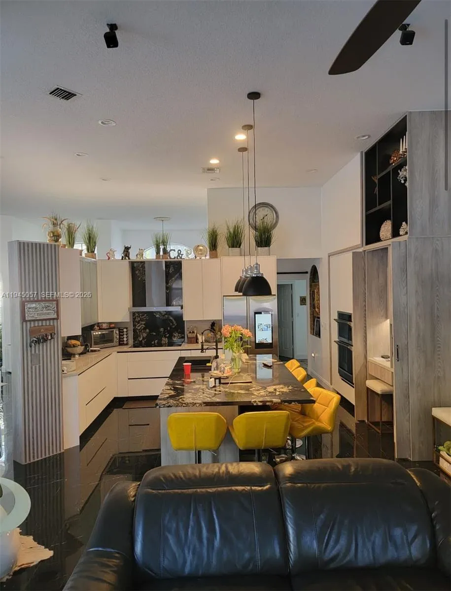 13707 Nw 21st St, Pembroke Pines, Florida 33028, Pembroke Pines, Florida 33028, 4 Bedrooms Bedrooms, ,3 BathroomsBathrooms,Residential,For Sale,13707 Nw 21st St, Pembroke Pines, Florida 33028,A11945057