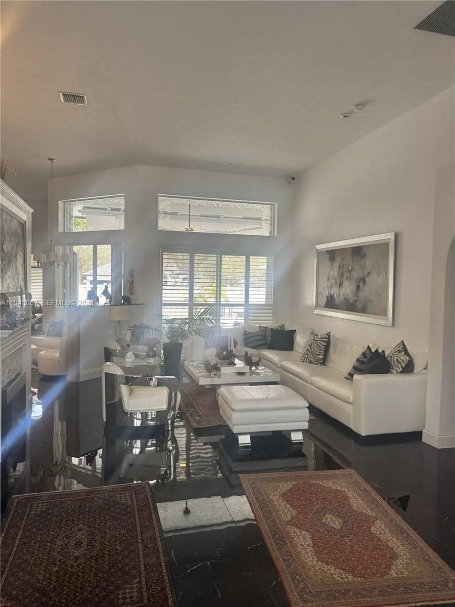 13707 Nw 21st St, Pembroke Pines, Florida 33028, Pembroke Pines, Florida 33028, 4 Bedrooms Bedrooms, ,3 BathroomsBathrooms,Residential,For Sale,13707 Nw 21st St, Pembroke Pines, Florida 33028,A11945057