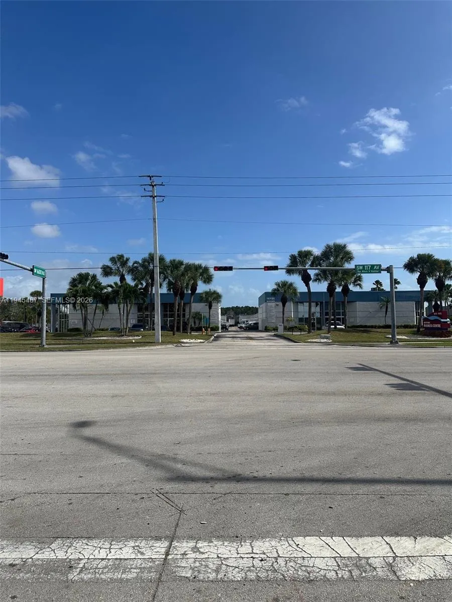 South Dade Business Centre Industrial Park