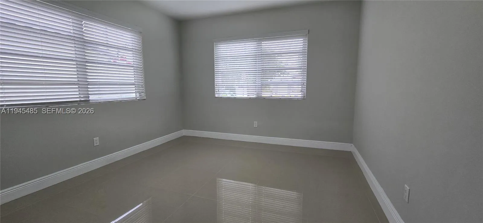 75 Sw 32nd Ct Rd, Miami, Florida 33135, Miami, Florida 33135, 3 Bedrooms Bedrooms, ,2 BathroomsBathrooms,Residential,For Sale,75 Sw 32nd Ct Rd, Miami, Florida 33135,A11945485