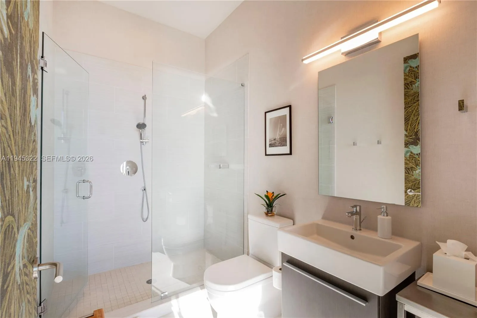 2675 S Bayshore Dr 603s, Miami, Florida 33133, Miami, Florida 33133, 3 Bedrooms Bedrooms, ,3 BathroomsBathrooms,Residential,For Sale,2675 S Bayshore Dr 603s, Miami, Florida 33133,A11945322