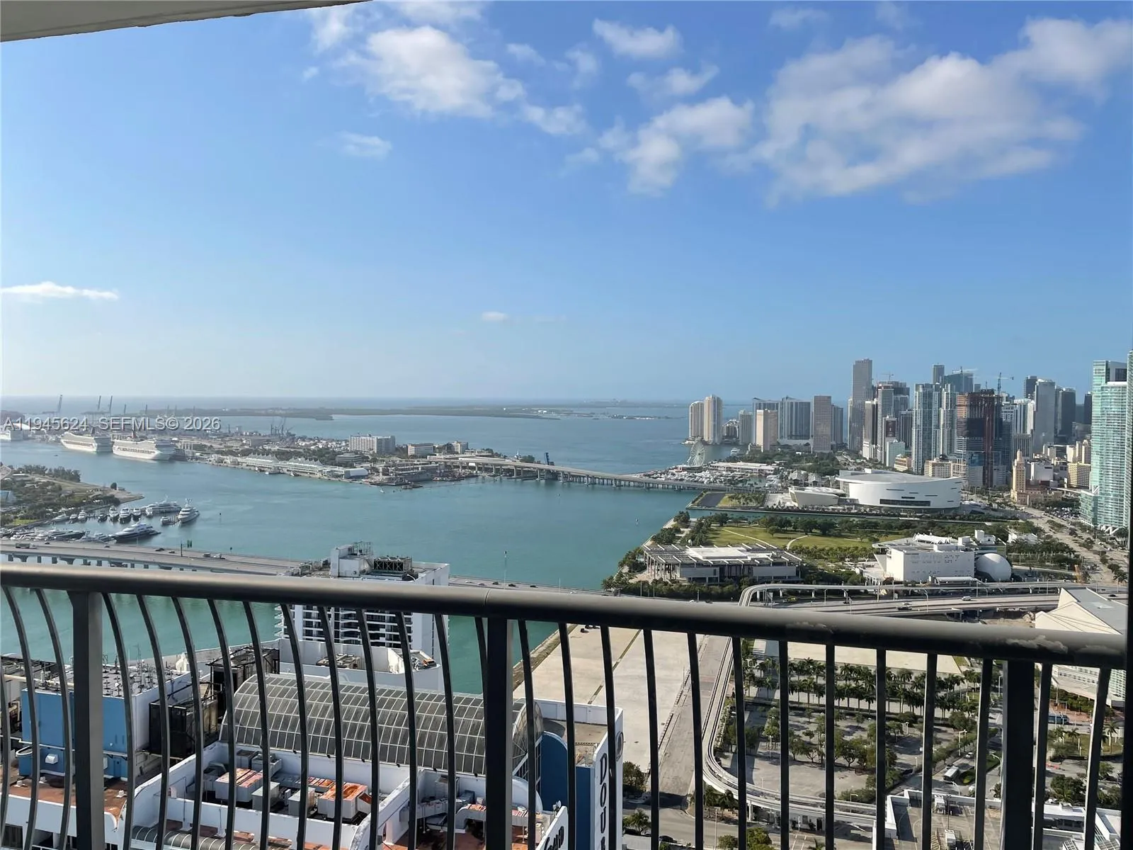 1750 N Bayshore Dr 5408, Miami, Florida 33132, Miami, Florida 33132, ,1 BathroomBathrooms,Residential Lease,For Rent,1750 N Bayshore Dr 5408, Miami, Florida 33132,A11945624