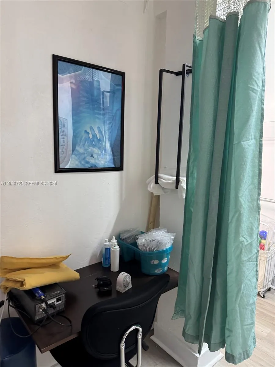 600 E 25th St, Hialeah, Florida 33013, Hialeah, Florida 33013, ,Commercial Sale,For Sale,600 E 25th St, Hialeah, Florida 33013,A11943729