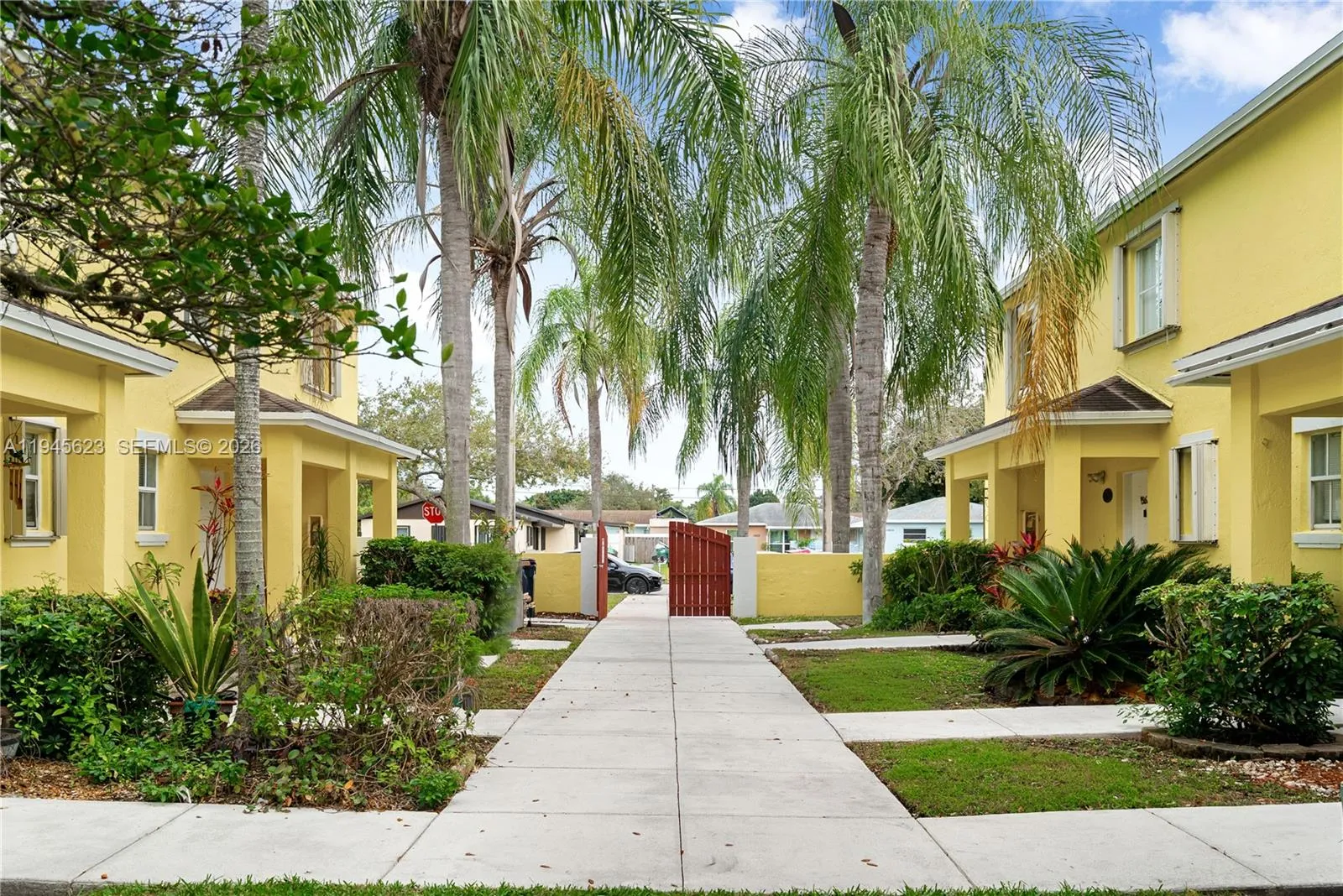 19620 Sw 103rd Ct 1-1, Cutler Bay, Florida 33157, Cutler Bay, Florida 33157, 2 Bedrooms Bedrooms, ,2 BathroomsBathrooms,Residential,For Sale,19620 Sw 103rd Ct 1-1, Cutler Bay, Florida 33157,A11945623