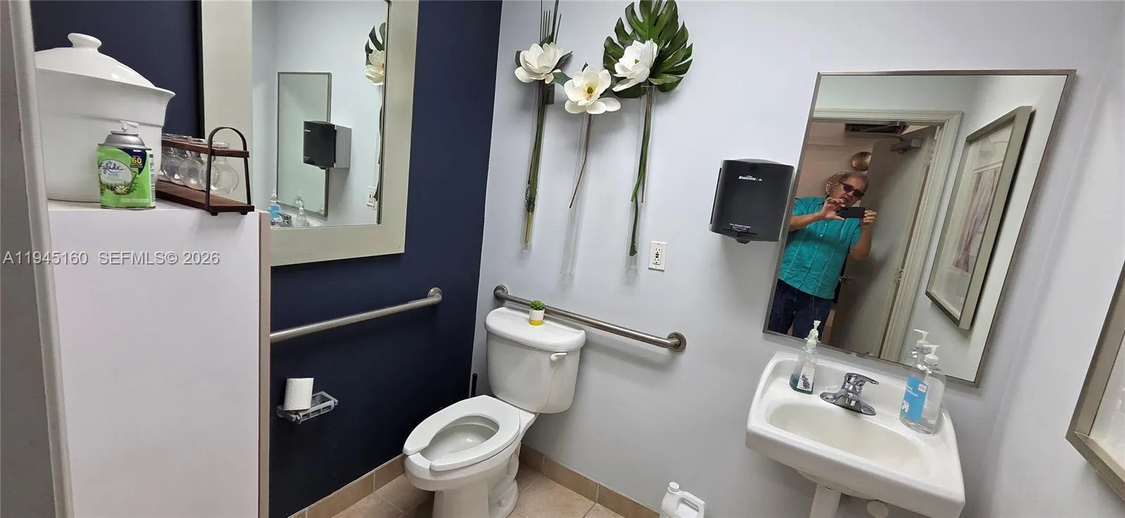 1845 Nw 112th Ave 186, Sweetwater, Florida 33172, Sweetwater, Florida 33172, ,Commercial Lease,For Rent,1845 Nw 112th Ave 186, Sweetwater, Florida 33172,A11945160