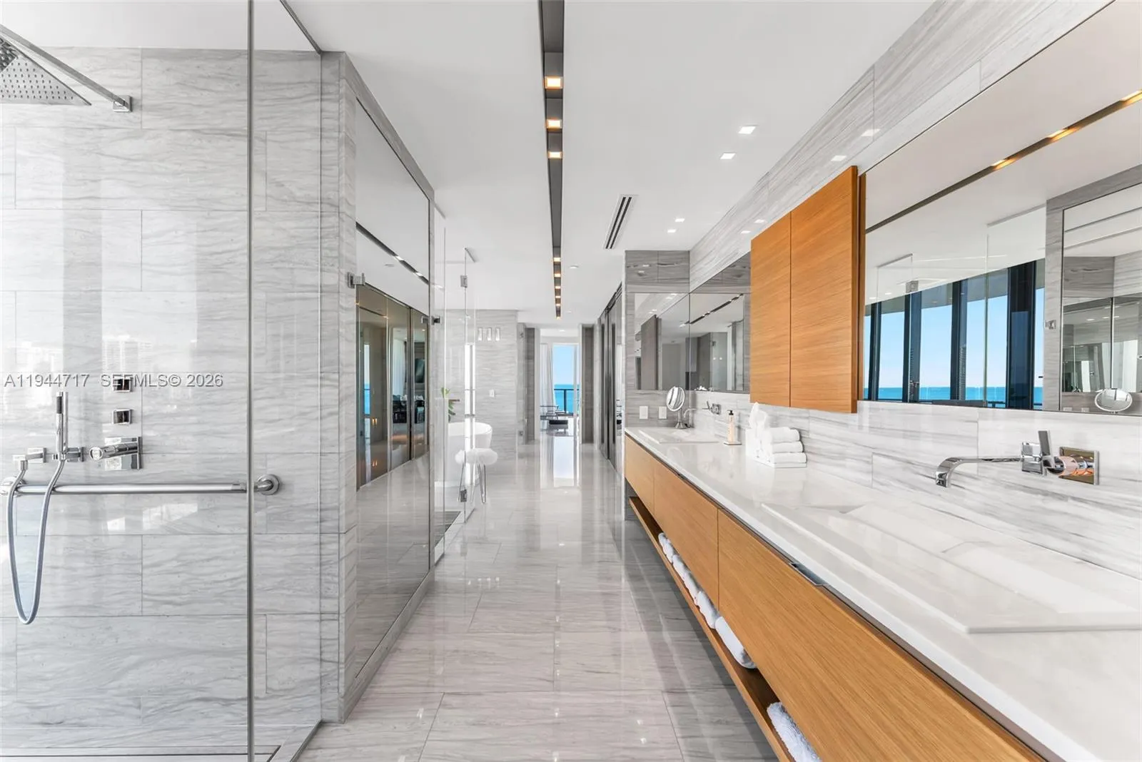 19575 Collins Ave 12, Sunny Isles Beach, Florida 3, Sunny Isles Beach, Florida 33160, 4 Bedrooms Bedrooms, ,5 BathroomsBathrooms,Residential,For Sale,19575 Collins Ave 12, Sunny Isles Beach, Florida 3,A11944717