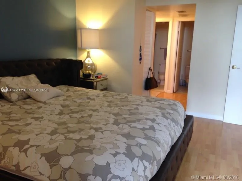 20379 W Country Club Dr 1737, Aventura, Florida 33, Aventura, Florida 33180, 1 Bedroom Bedrooms, ,1 BathroomBathrooms,Residential,For Sale,20379 W Country Club Dr 1737, Aventura, Florida 33,A11945723