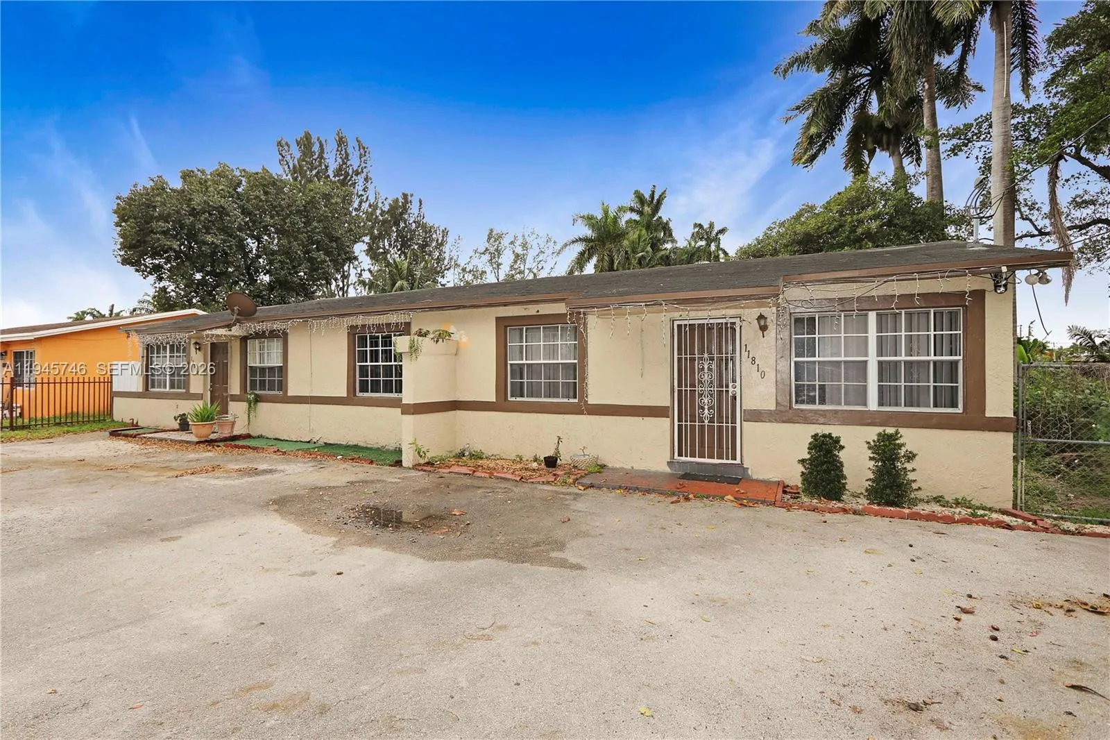 11808 Nw 22nd Ave, Miami, Florida 33167, Miami, Florida 33167, ,Residential Income,For Sale,11808 Nw 22nd Ave, Miami, Florida 33167,A11945746