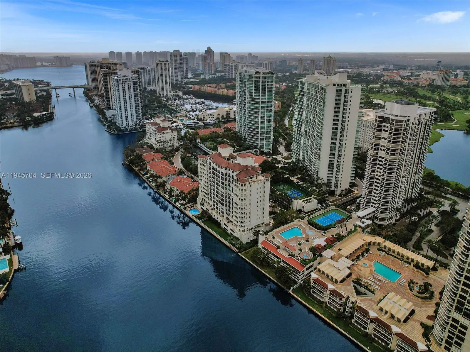19955 Ne 38th Ct 901, Aventura, Florida 33180, Aventura, Florida 33180, 2 Bedrooms Bedrooms, ,3 BathroomsBathrooms,Residential Lease,For Rent,19955 Ne 38th Ct 901, Aventura, Florida 33180,A11945704