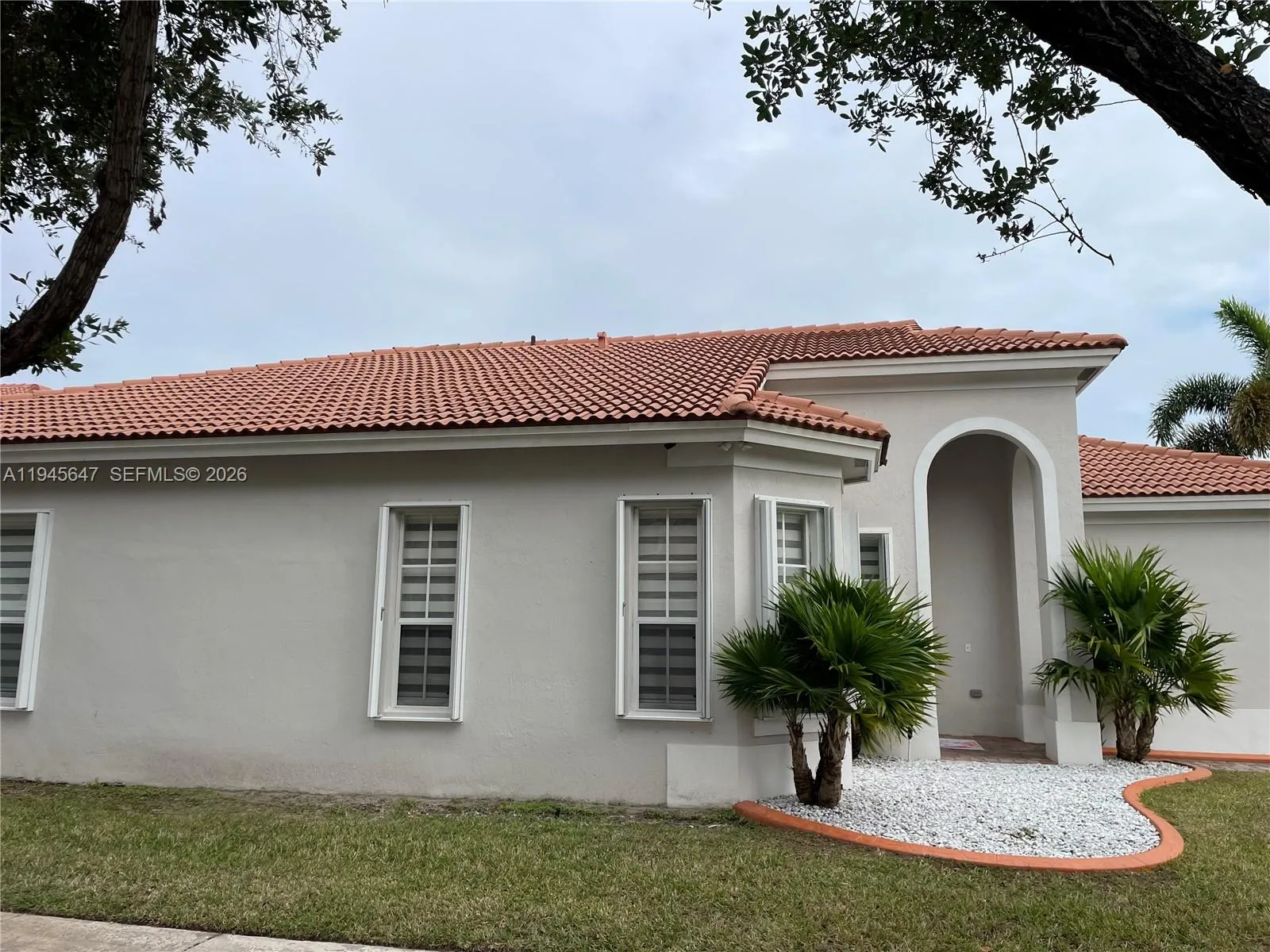 3725 Ne 11th St, Homestead, Florida 33033, Homestead, Florida 33033, 4 Bedrooms Bedrooms, ,2 BathroomsBathrooms,Residential,For Sale,3725 Ne 11th St, Homestead, Florida 33033,A11945647