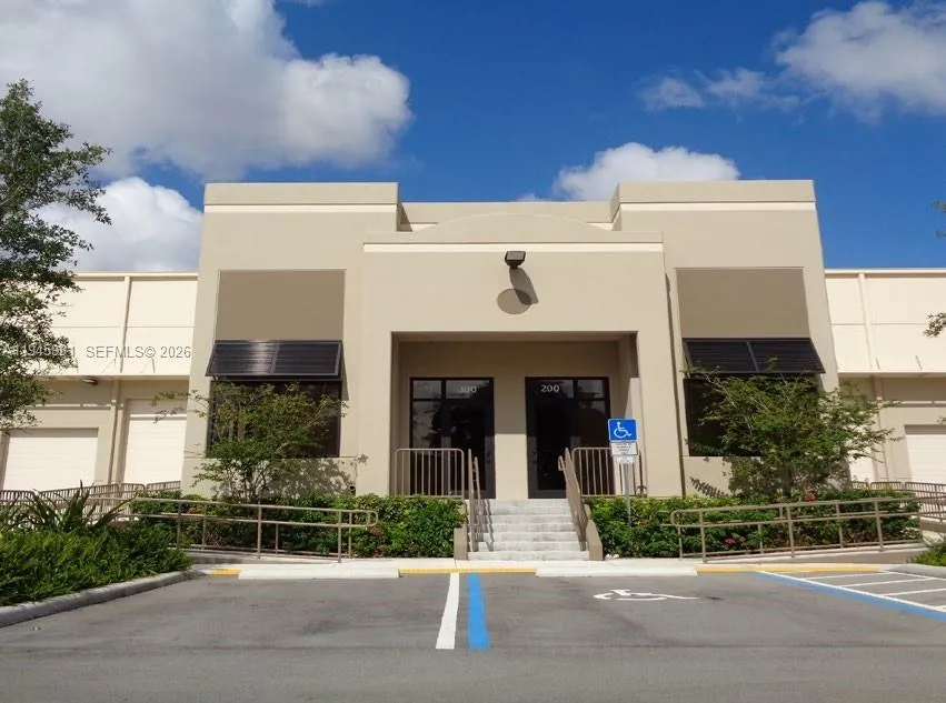 10400 Nw 55th St Unit 200, Sunrise, Florida 33351, Sunrise, Florida 33351, ,Commercial Lease,For Rent,10400 Nw 55th St Unit 200, Sunrise, Florida 33351,A11945931