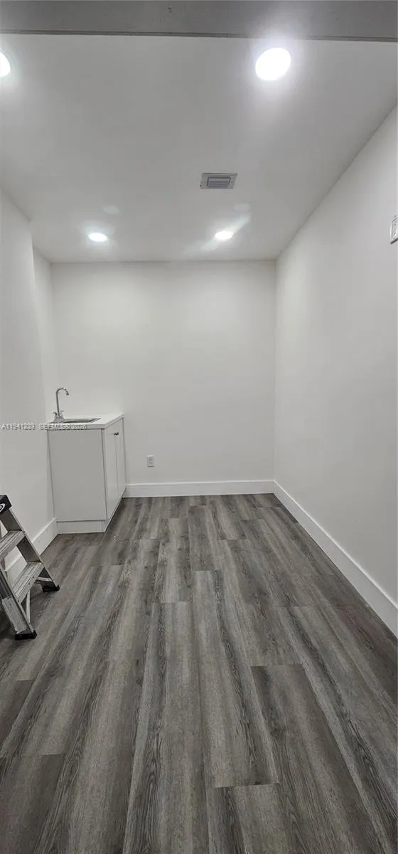 2001 Sw 27th Ave, Miami, Florida 33145, Miami, Florida 33145, ,Commercial Lease,For Rent,2001 Sw 27th Ave, Miami, Florida 33145,A11941233